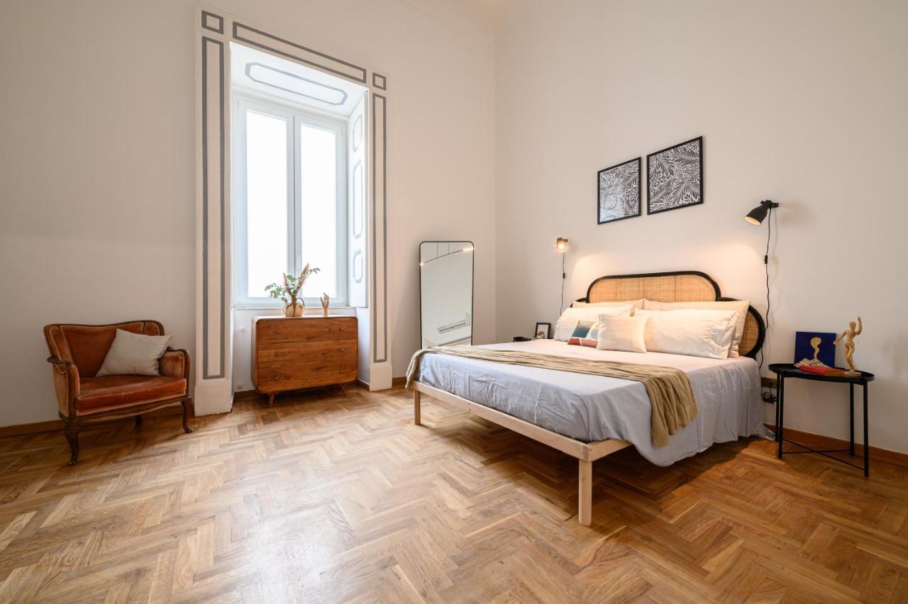 Viale Calascione 7 Appartamento *